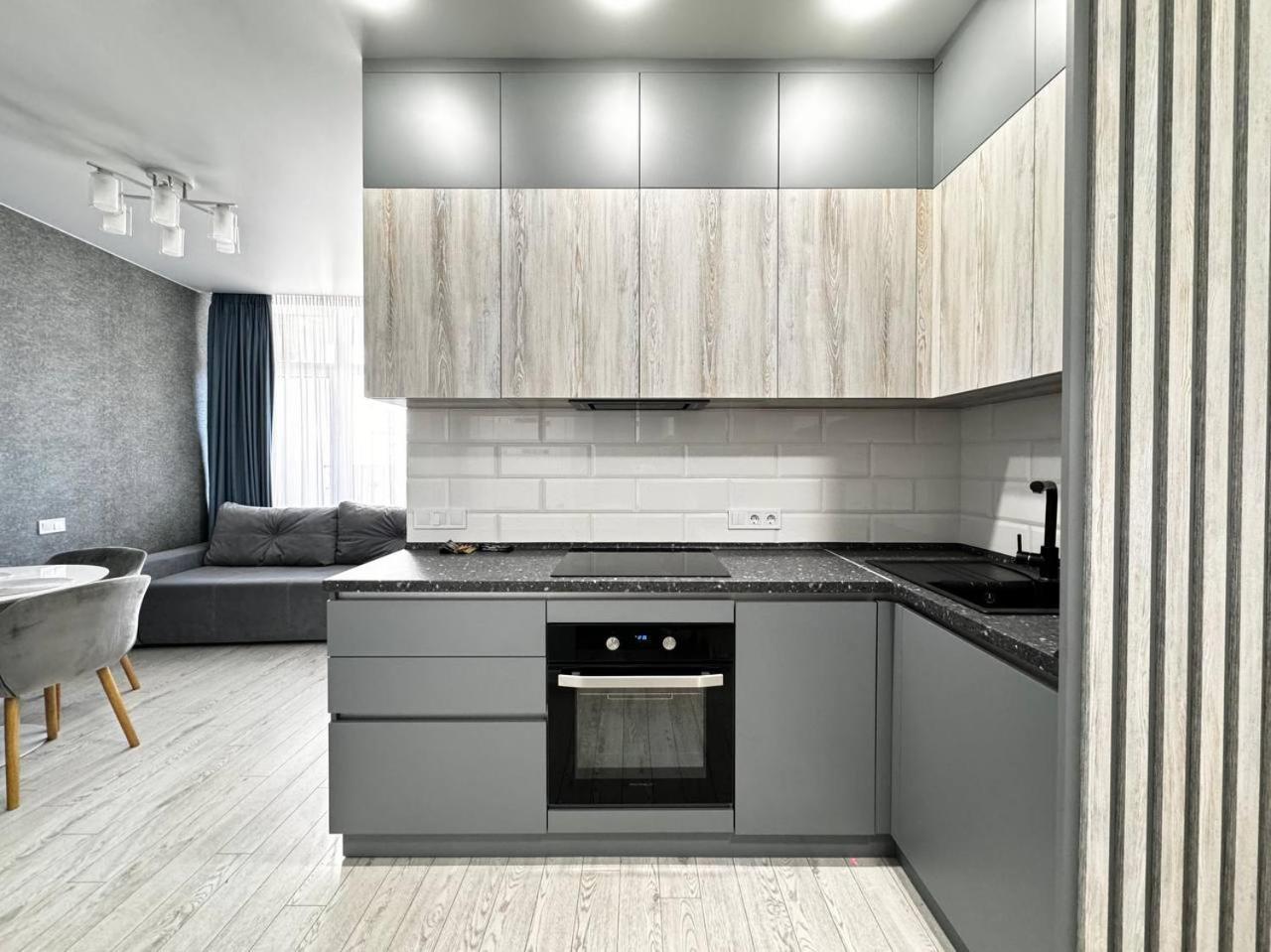 48 Pearl Cozy Apartment Одесса Экстерьер фото